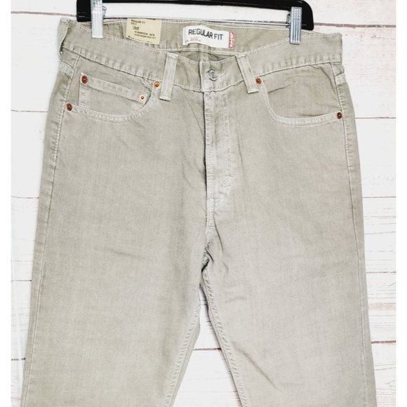 Levi Strauss & Co. Regular Fit 505 34x32 Quality Straight Leg Jeans - Picture 12 of 12